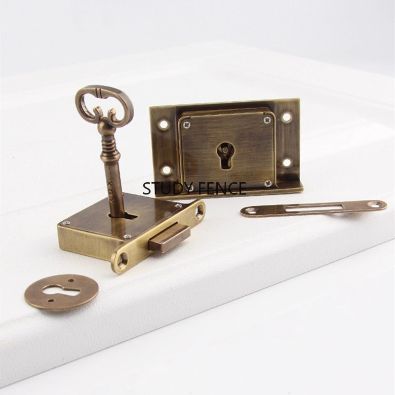 1PC Antique Metal Drawer Lock  - Furniture Hardware Locks incelemesi ve fiyatı